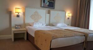 CRYSTAL ADMIRAL AQUA COLLECTION Rooms